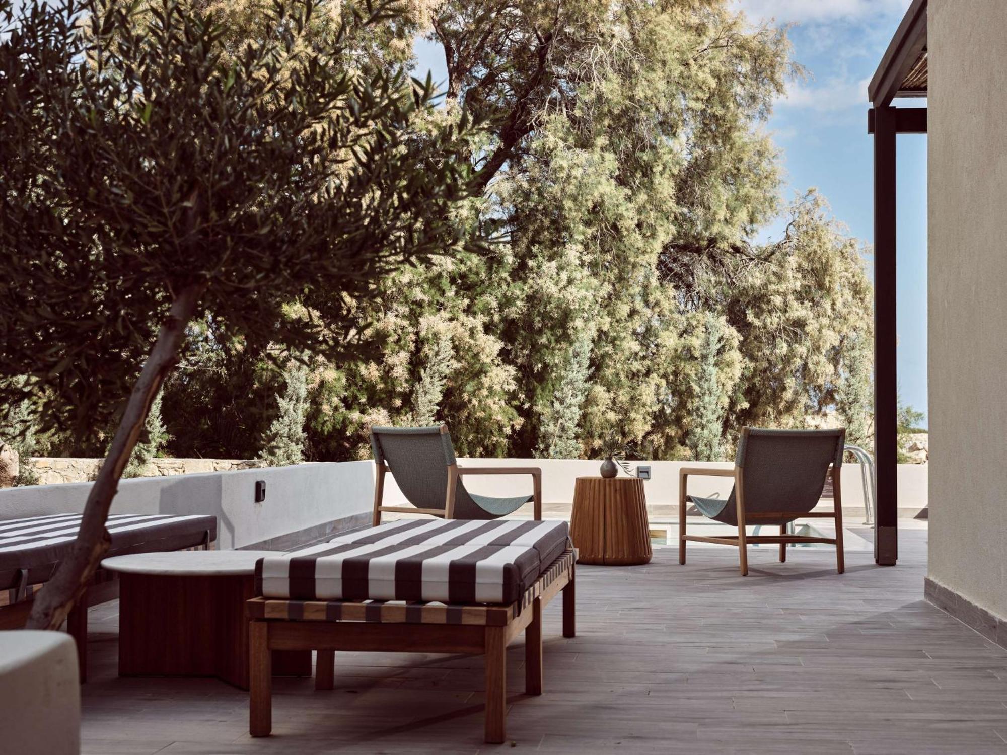 Numo Ierapetra Beach Resort Crete, Adults Only, Curio Collection Hilton מראה חיצוני תמונה
